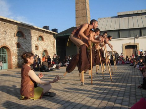 Mardin sokaklarında festival var