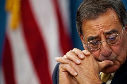 Panetta, Libya'yı ziyaret edecek