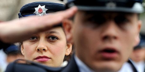 Polis adaylarına 'nikâhsız aşk' yasağı