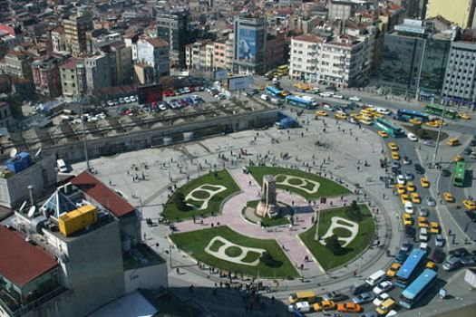 Taksim'de Yeni Düzen!