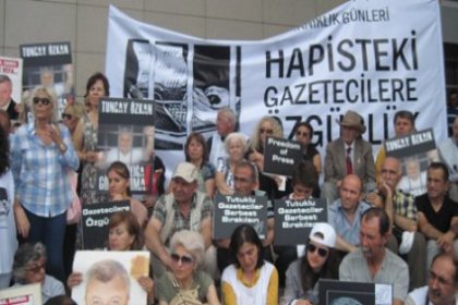 “Hepimiz içeride kardeş bir gazeteci sahibi olsak''