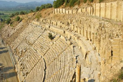 Antik dünyanın coşkulu mekânı: Magnesia Stadyumu