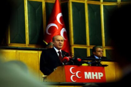 Bahçeli, grup toplantısında konuşuyor