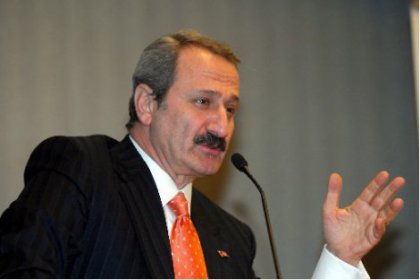 Bakan'dan AB'ye: Edepsizlik yapma