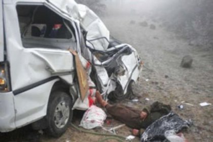 Balıkesir'de kaza: 3 ölü, 2 yaralı