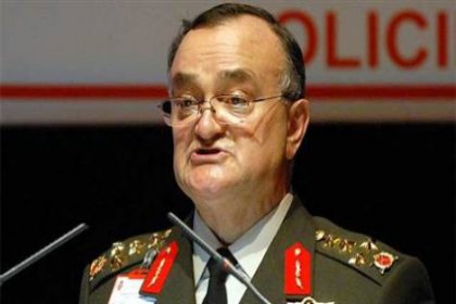 Balyoz Sanığı Emekli General Tutuklandı