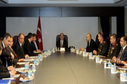 Başbakanlık'ta ''terör'' toplantısı