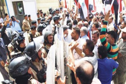Basra’da Haşimi protestosu