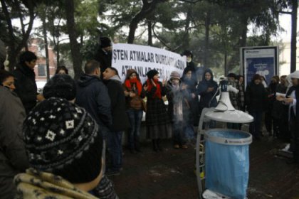 Cerrahpaşa'da taşeron işçiler eylemde