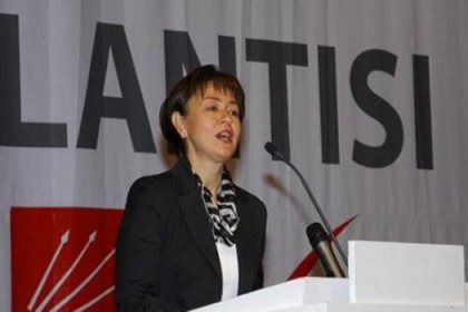 CHP Kadın Kolları Başkanı görevden alındı