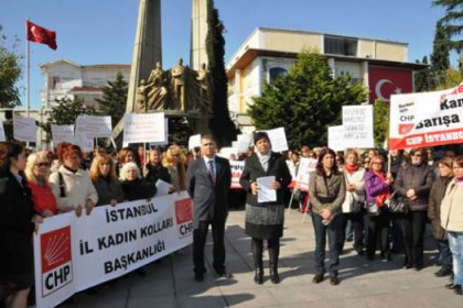 CHP'li kadınlar terörist saldırıyı protesto etti