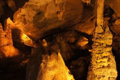 Dupnisa Mağarası'na ziyaretçi akını