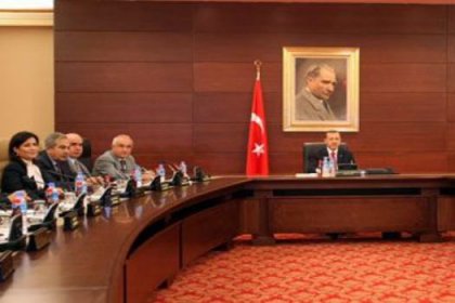 Erdoğan 16'sında bakanları topluyor