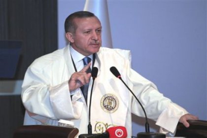 Erdoğan'a fahri doktora