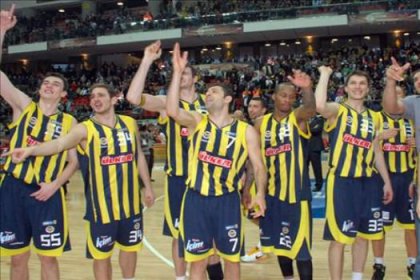 Fenerbahçe Ülker seriye bağladı