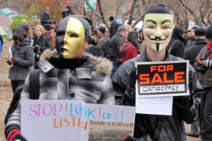 Gösterilerde maske takana 10 yıl hapis