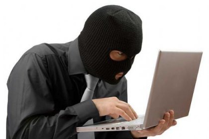 Hacker'ı kargocu kılığında yakaladılar