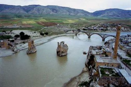 Hasankeyf kazısına terör molası!