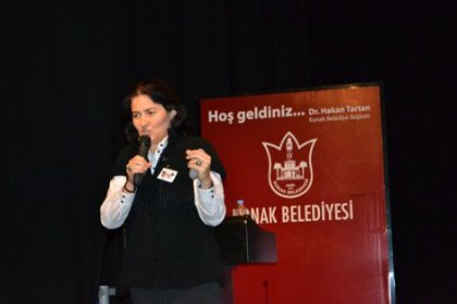 Hilal Dokuzcan İzmir'de