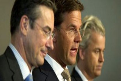 Hollanda'da siyasi kriz!