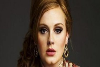 İngiliz şarkıcı Adele yılın sanatçısı seçildi