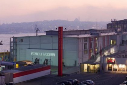 İstanbul Modern'e Şok!