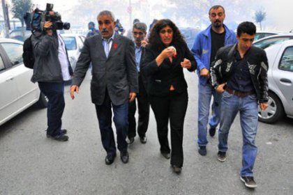 İstanbul'da BDP'li vekillere sert müdahale