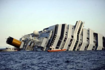 İtalya'daki gemi kazasında kayıp sayısı 36