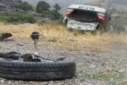 Konya'da araç devrildi: 3 ölü!