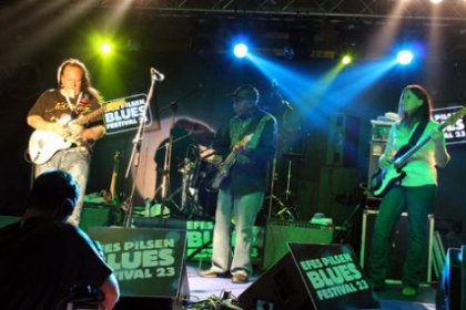 Konya'da blues rüzgarı esti