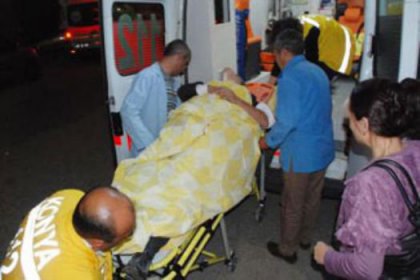 Konya'da minibüs devrildi: 13 yaralı