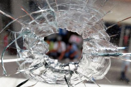 Malatya'da BDP'binasına silahla saldırı!