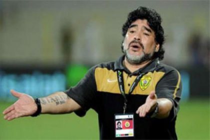 Maradona bu kez Leonardo'ya taktı