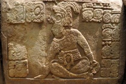 Maya dönemine ait tapınak bulundu