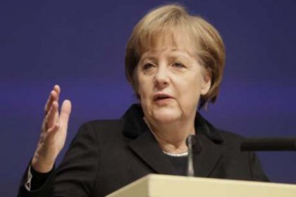 Merkel Atina'da