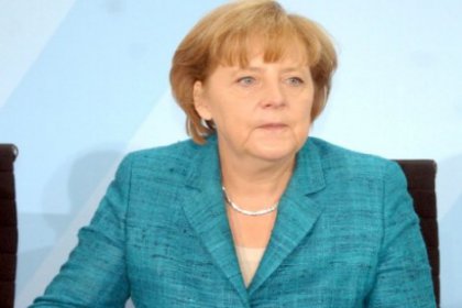 Merkel faturadan kaçıyor