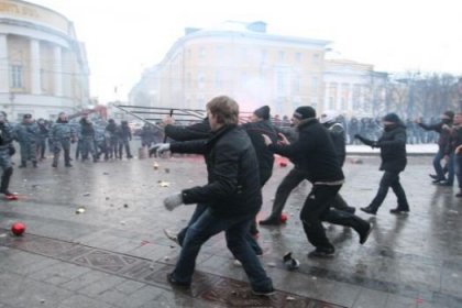 Moskova'da muhalefetten dev protesto gösterisi