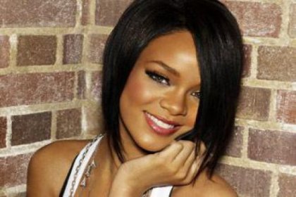 Rihanna Whitney Houston Olacak