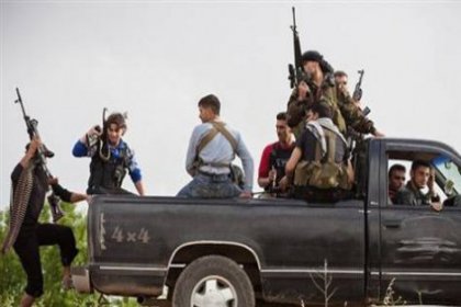Suriyeli Kürtler silahlı güçlerini birleştiriyor