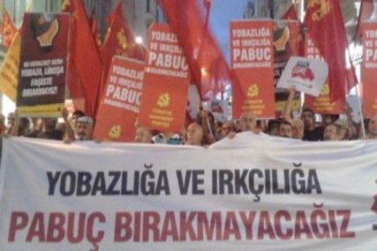 Taksim'de Sürgü protestosu