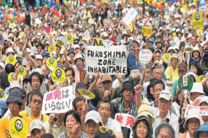 Tokyo nükleere karşı yürüdü