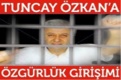 Tuncay Özkan Dostları Ankara'da