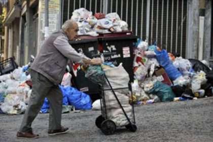 Yunan yoksullar İsviçre'ye para kaçırmış