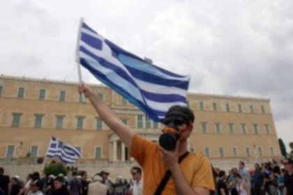 Yunanistan'da protestolar sürüyor