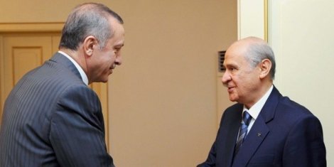 AKP ile MHP, Bahçeli'ye soruşturma açılması için anlaştı!