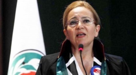 Ankara Barosu’nun ilk kadın başkanı Sema Aksoy seçildi