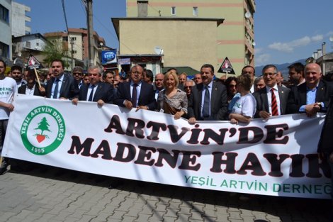 Artvin mitingde 'Madene Hayır' dedi