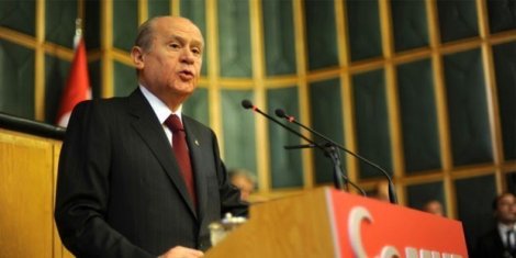 Bahçeli: Çözüm sürecini destekleyenlerin kalbinde kilise, dilinde cami var