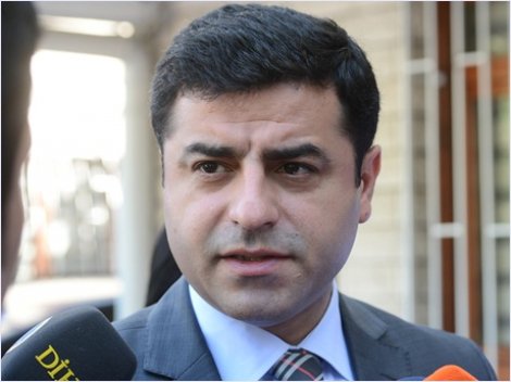 Demirtaş: Provokasyonlara karşı duyarlı olun