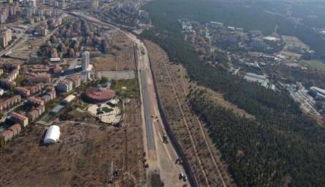 Gökçek: Şu yolun güzelliğine bakın